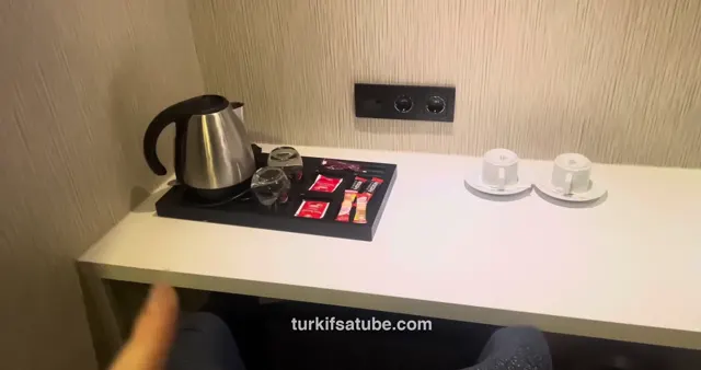 Aleyna Karakaş — Aleyna Karakas Youtube Katil Ifsa Vlog Otelde Beraberiz Sohbet Muhabbet Part 1 · sahne 2