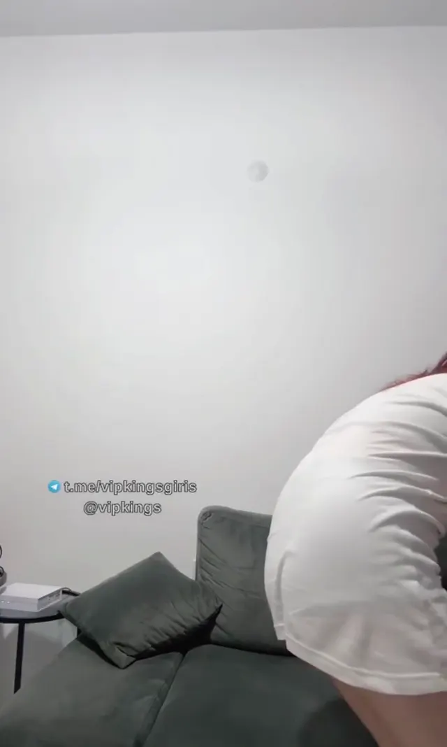Bigo Alev ifşa Azgın kızın yayın videosu — Canlı Yayınlar · sahne 1