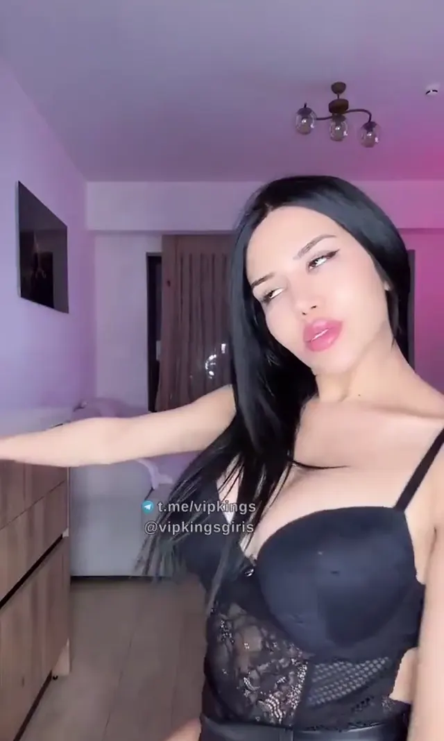 Burcu — Bigo Burcu ifşa – HD yayın videosu Vol 2 · sahne 1