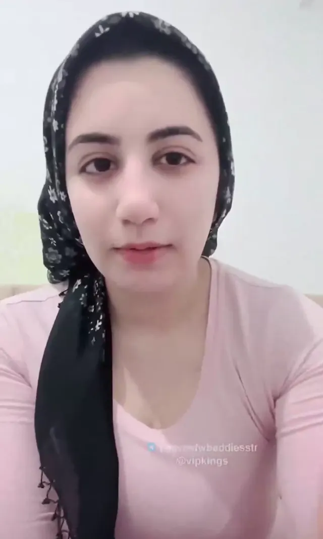Bigo Peri ifşa – Türbanlı ev kızı yayında — Peri — Canlı Yayınlar · sahne 1