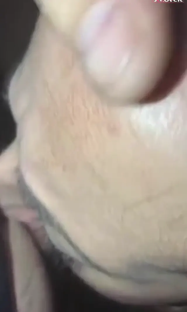 Boşalma Porn Hatunu eve atıp ağzına patladı — Mobil Porno · sahne 2