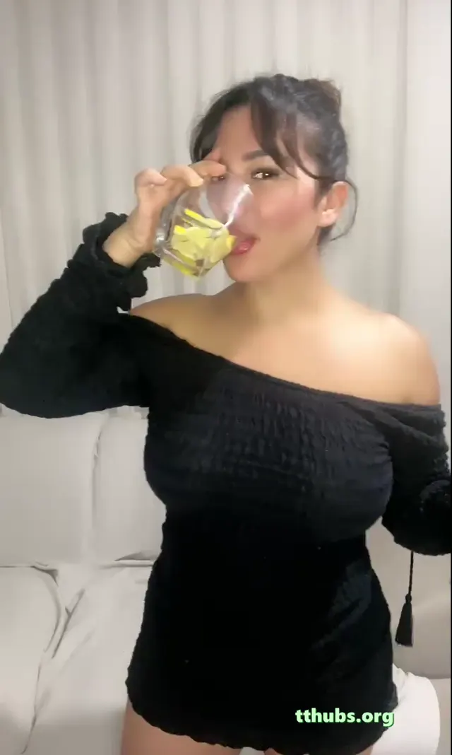 Burcu Yıldız Pre — Burcu Yıldız — Türk ifşa · sahne 1