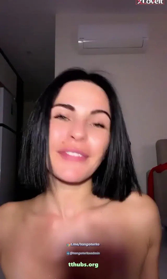 Cat Melis — Cat Melis Ifşa Ateşli Hatunun Çıplak Yayını · sahne 1