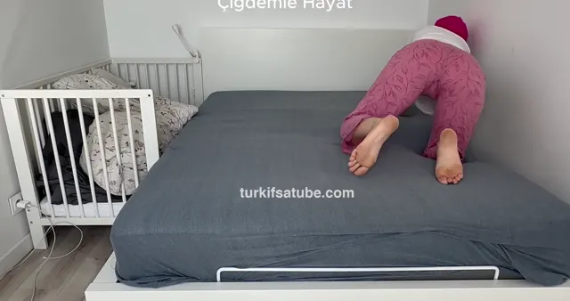 Cigdemle Hayat Klasik Seviye 4 Videosu 1 — Çiğdemle Hayat — Türk ifşa · sahne 1