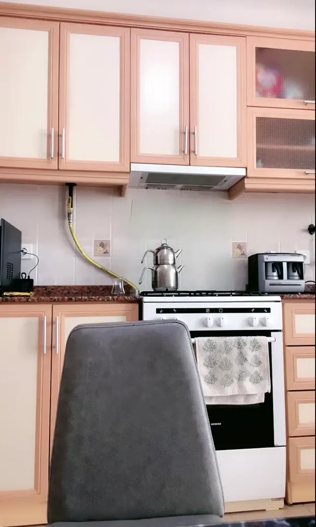 Elbi — Tango Elbi — Türk ifşa · sahne 2