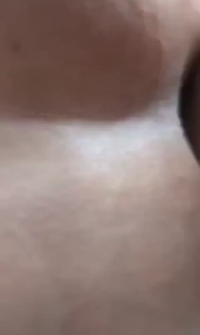 Fare gibi olgun kadının amını götünü deldi — Amatör Porno · sahne 1
