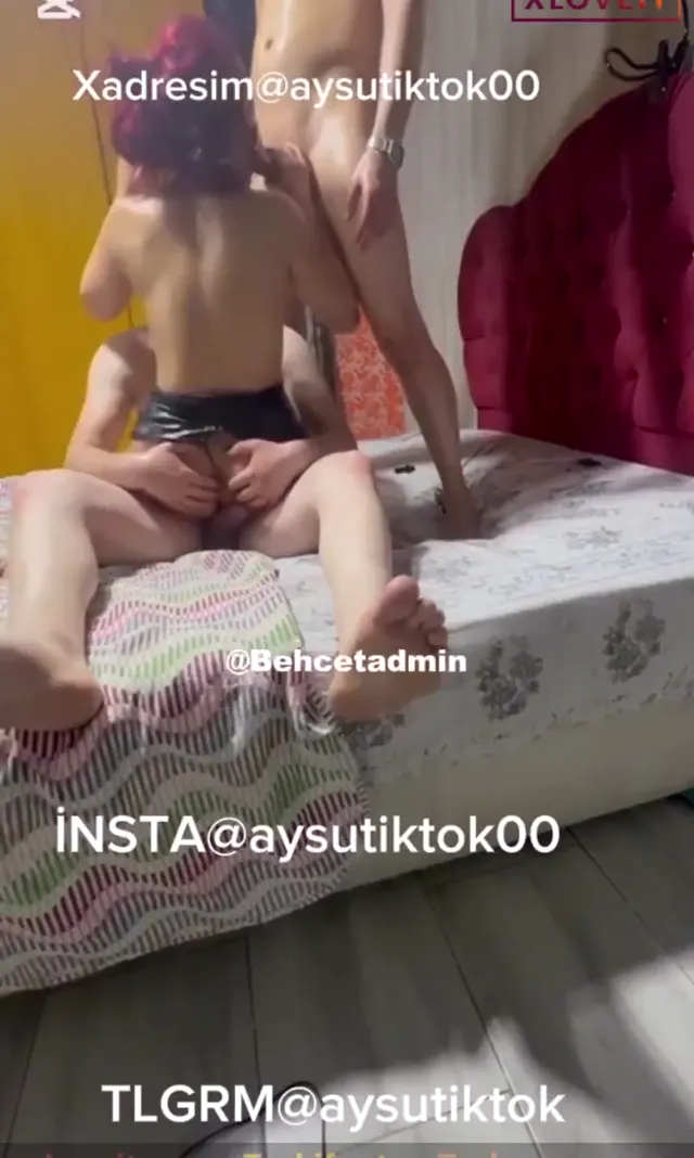 Grup Seks Aysu Tiktok yarraktan yarrağa koştu — AysuTiktok — Amatör Porno · sahne 1