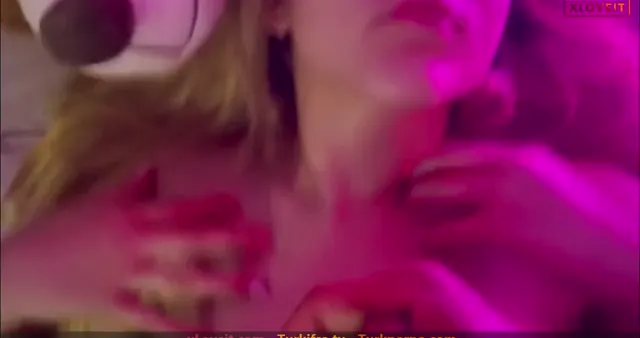 HD Porno Gaddar Genç hatunun koca götünü sikip göğüslerine patladı — Mobil Porno · sahne 3