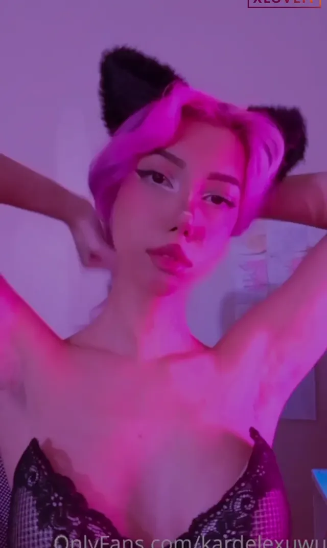 Kardelex ifşa Karışık nude videoları Part 2 — Kardelexuwu — Türk ifşa · sahne 1