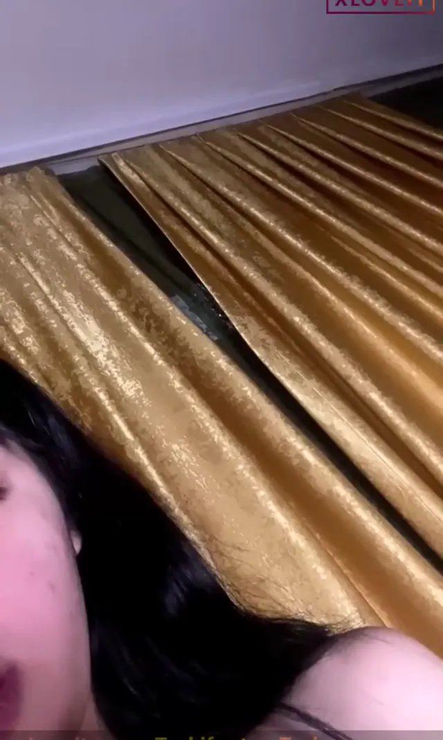 Kleopatra Gamze ifşa Mavi jartiyerli nude yayını — Kleopatra Gamze — Canlı Yayınlar · sahne 2