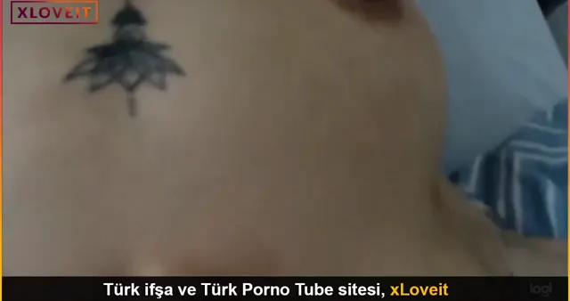 Kurye porno Kızıl hatun sikilerek ödüyor hesabı — Amatör Porno · sahne 3