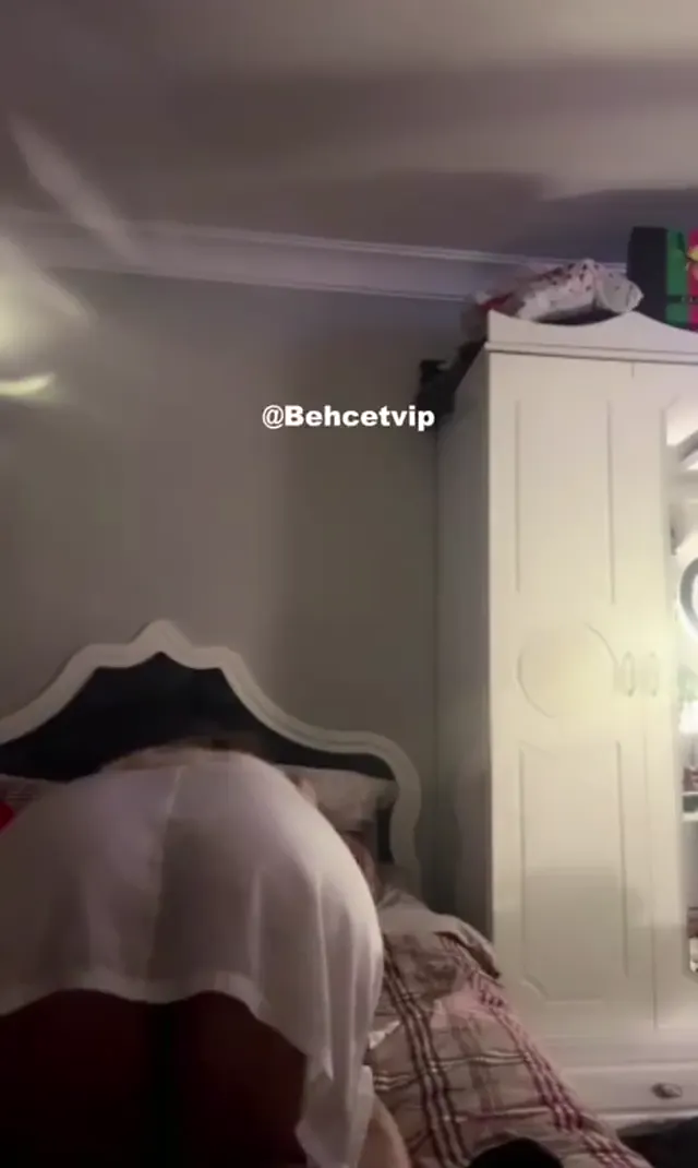 Larasu Porno Kucakta kısa sikiş videosu — Mobil Porno · sahne 2