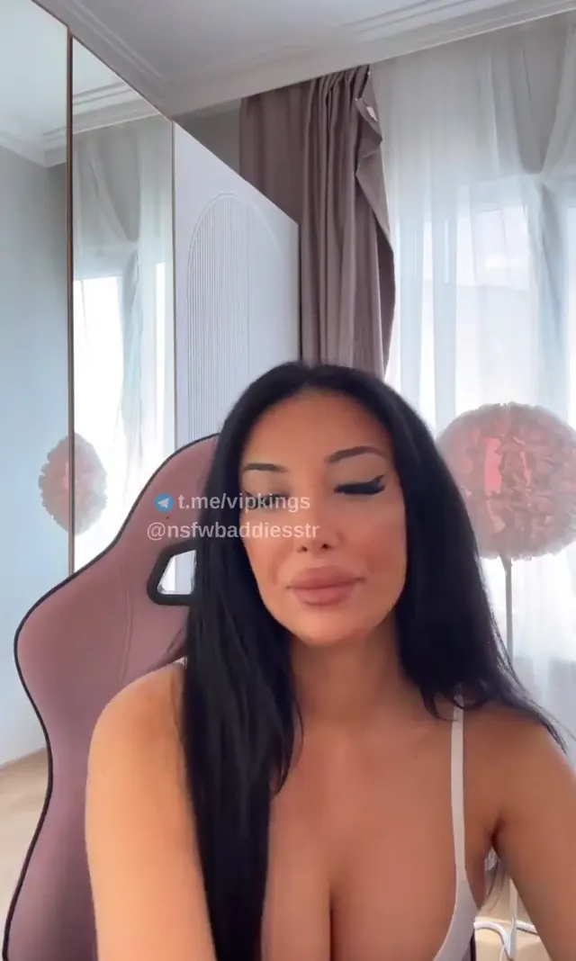 Mico Mina ifşa Esmer koydu önümüze yayında — Canlı Yayınlar · sahne 3