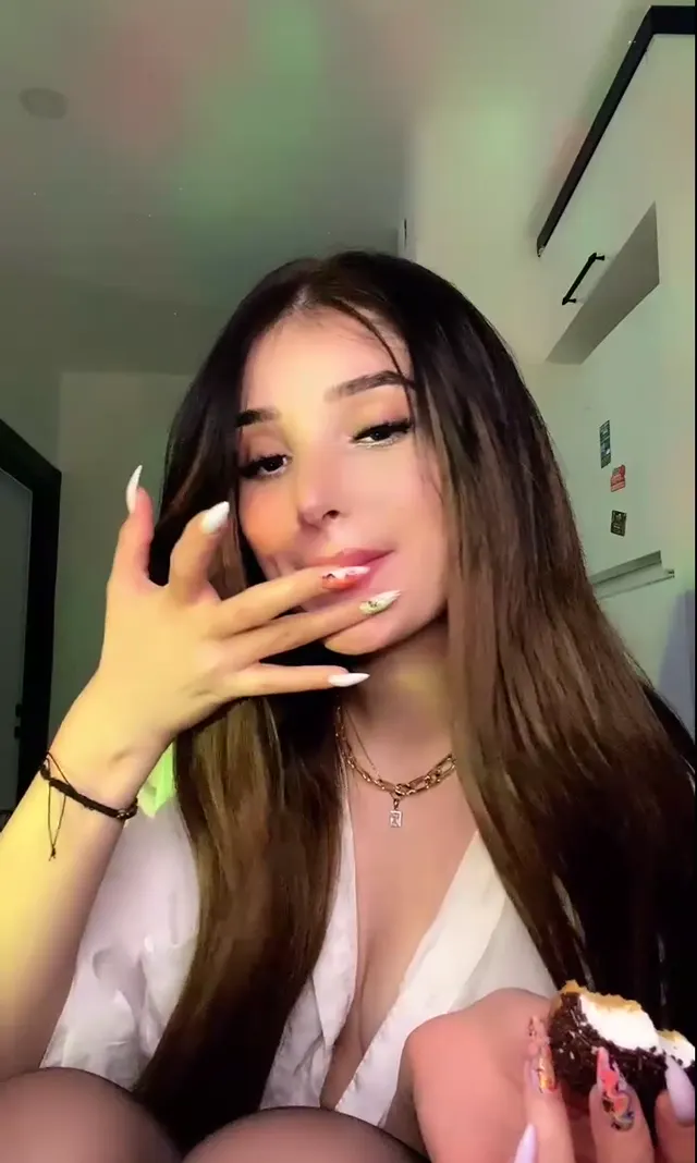 Milla — Tango Milla — Türk ifşa · sahne 2