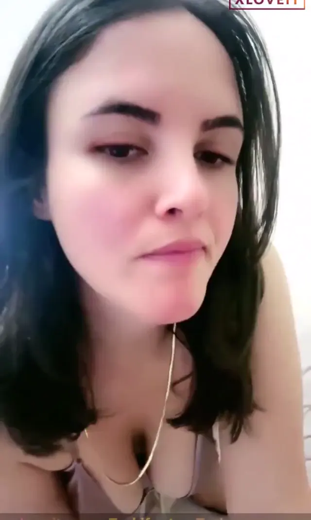 Melek ifşa Beyaz tenlı kaşardan nude yayın — Melek — Canlı Yayınlar · sahne 2