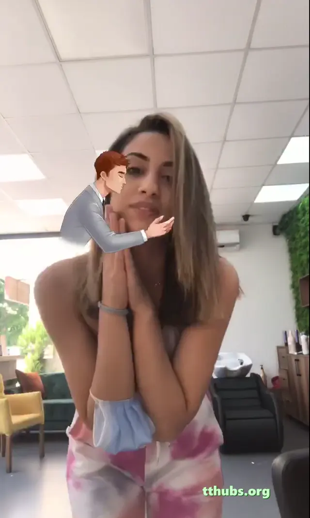 Nazlı Gül Ve Kankalari — Türk ifşa · sahne 1