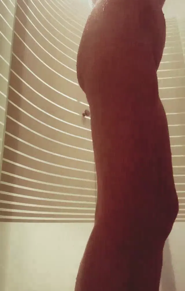 Neslihan Güneş ifşa Suyun altında video çekti — Neslihan Güneş — Bedava Porno · sahne 1