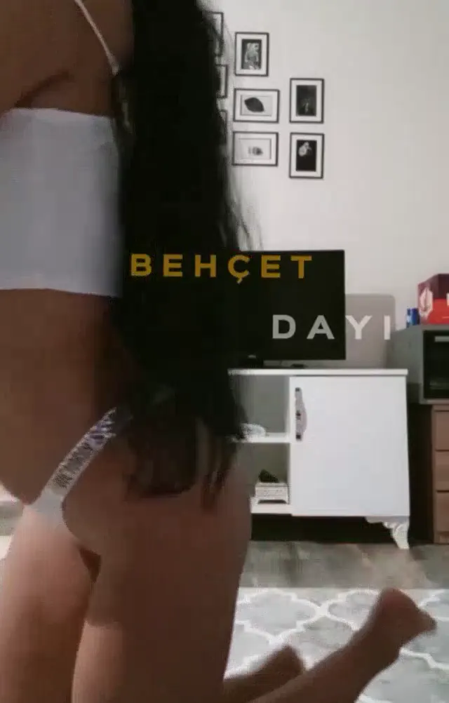 Nil Quuen ifşa Rakı içerek yayın yaptı — Tango Nil Queen — Bedava Porno · sahne 1