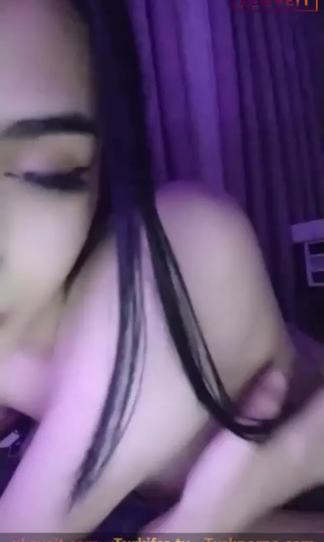 Nur Genç ifşa nude tango yayın videosu seyret — Canlı Yayınlar · sahne 1