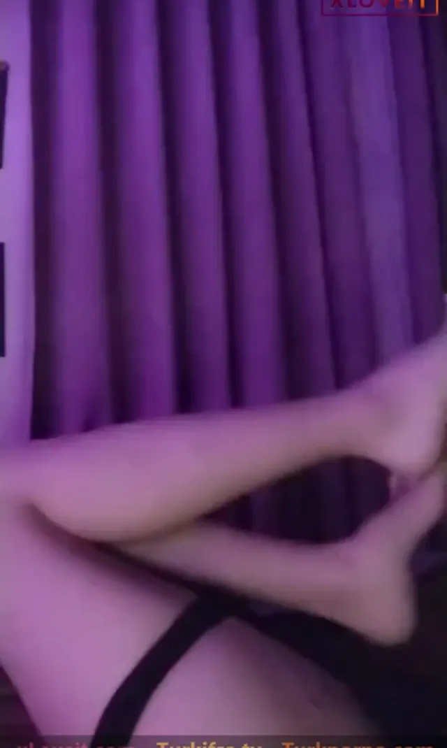 Nur Genç ifşa nude tango yayın videosu seyret — Canlı Yayınlar · sahne 2