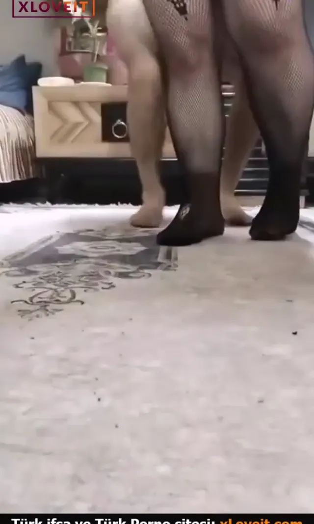 Olgun şişmanı kölesi yapmış Porno izle — Amatör Porno · sahne 3