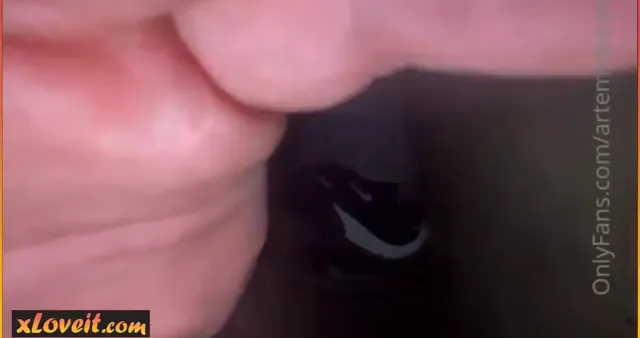 Artemis Karya ellerini bağlattırıp sikicisine domaldı — Konulu Porno · sahne 3