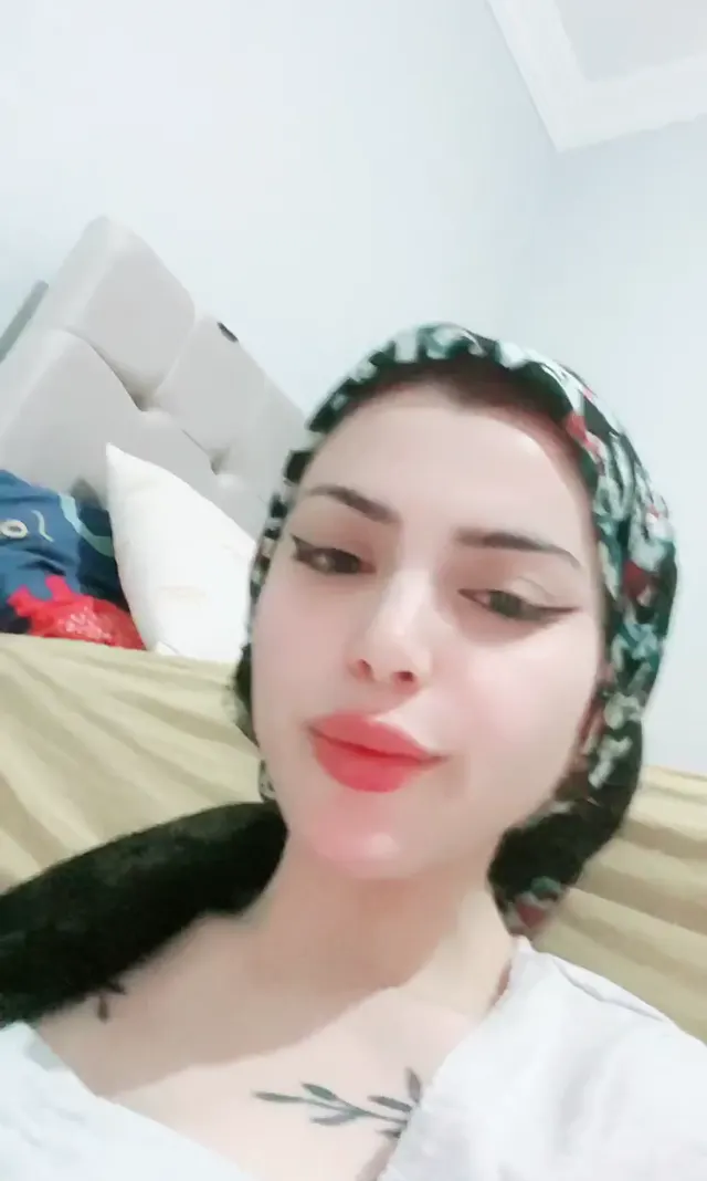 Ponçik Özlem ifşa Tango canlı yayın videosu — Ponçik Özlem — Canlı Yayınlar · sahne 3