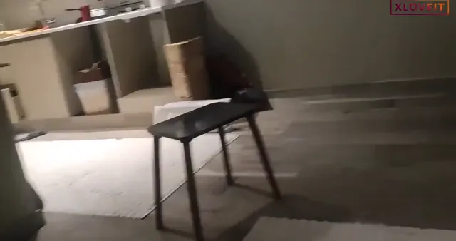 Porno video Cardel kadını otelin heryerinde sikti — Konulu Porno · sahne 2