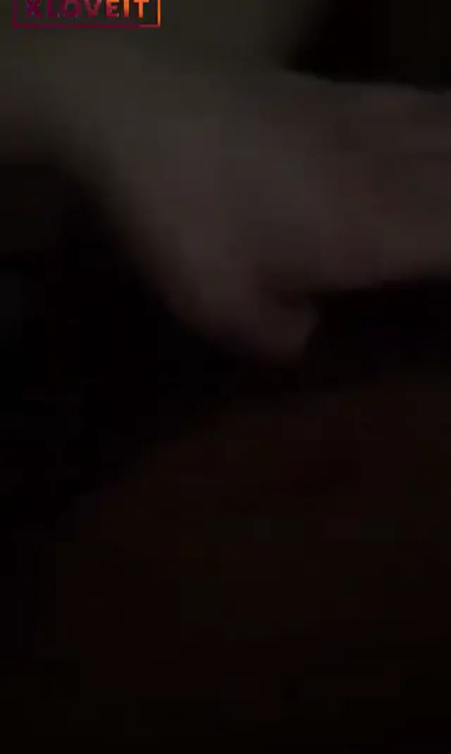 Sakso sex Düşürmüş kızı ağına — Amatör Porno · sahne 1