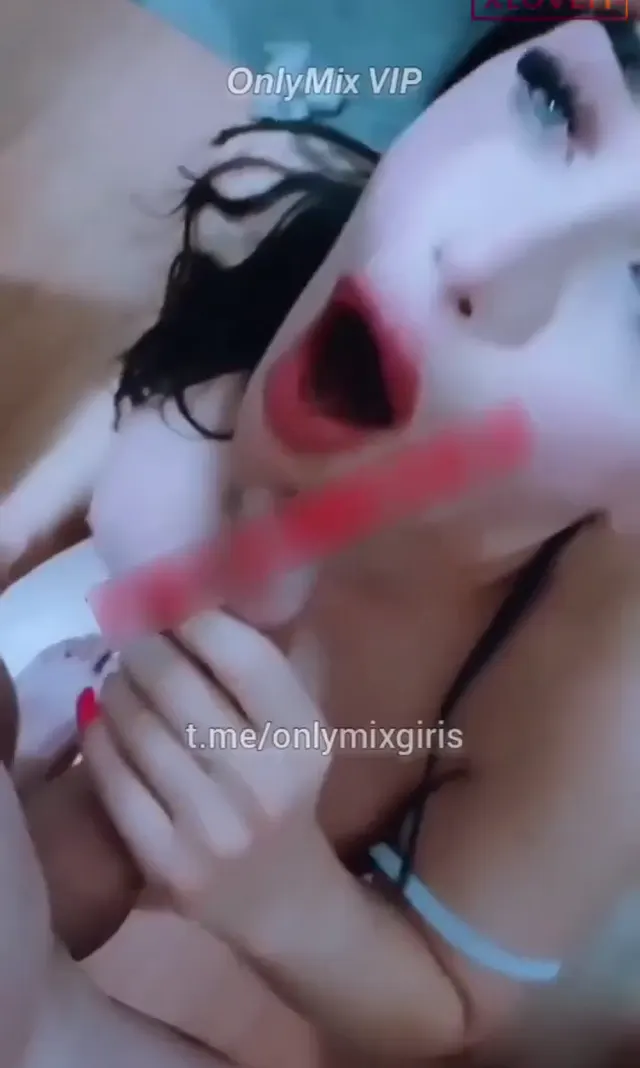 Sakso video azgın Sevda ateşli oral yaptı — Mobil Porno · sahne 1