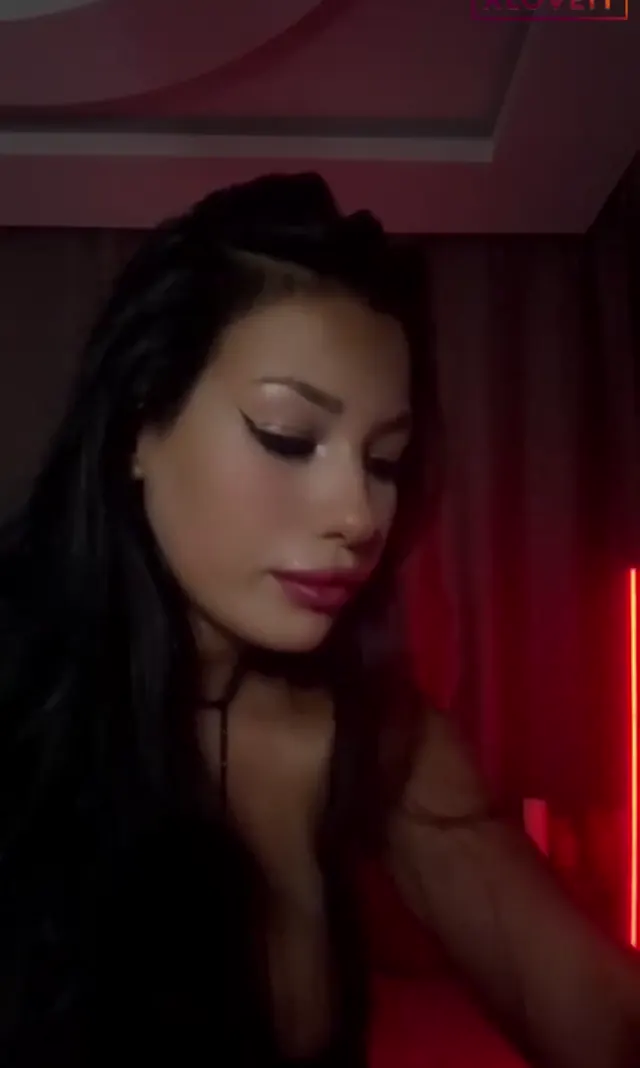 Serenay Okay ifşa Part 91 nude yayın seyret — Serenay Okay — Canlı Yayınlar · sahne 2