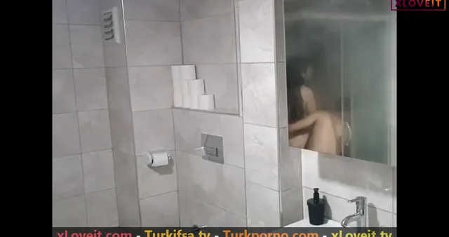 Sevişme izle Kendinden küçük kekoyla — Sevişme — Amatör Porno · sahne 3