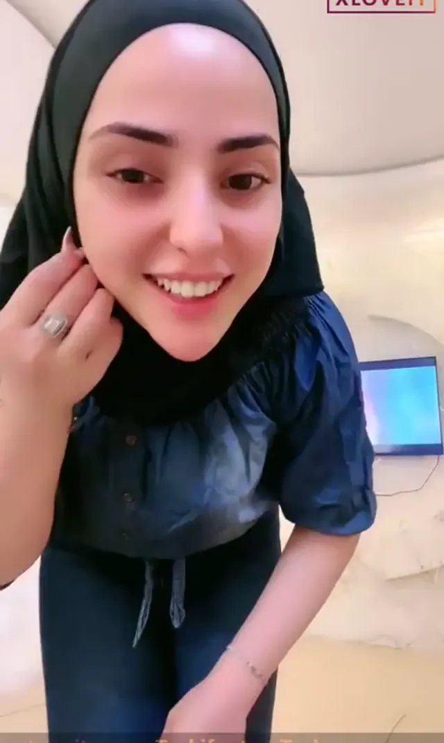 Şeyma — Şeyma ifşa Kapalı kızın danslı yayını · sahne 1