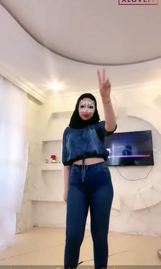 Şeyma — Şeyma ifşa Kapalı kızın danslı yayını · sahne 3