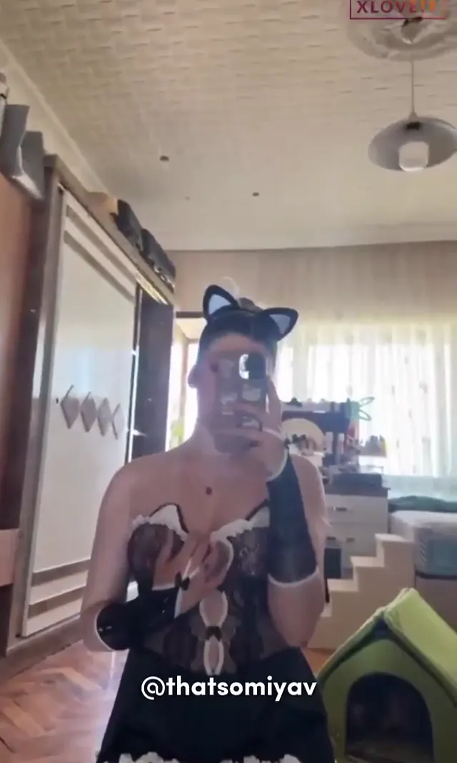 Simge Barank ifşa Seksi fenomenden çıplak videolar — Simge Barankoğlu — Türk ifşa · sahne 1