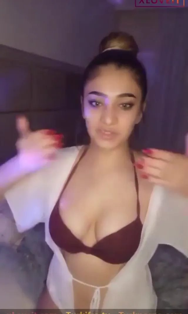 Tango Ayla ifşa Yatağında dil atmalı yayın — Tango Ayla — Canlı Yayınlar · sahne 2