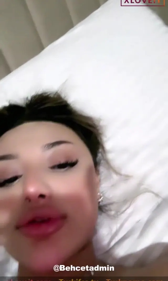 Tango Aylin ifşa Çırıl çıplak meme amcık sergiledi — Tango Aylin — Canlı Yayınlar · sahne 1