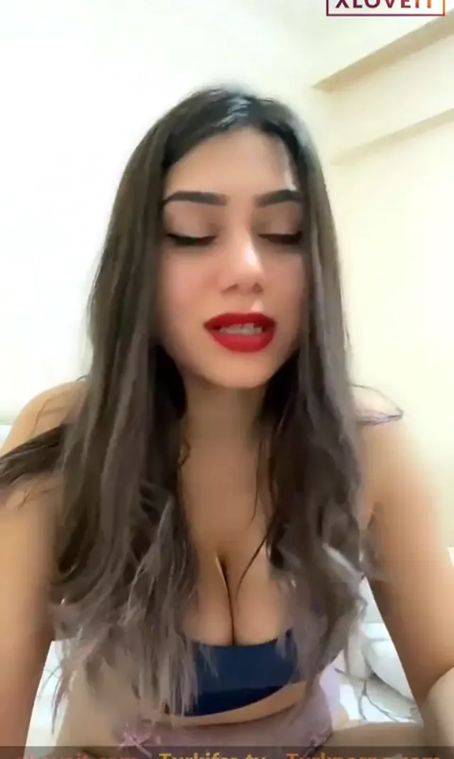 Tango Çağla — Tango Çağla ifşa Sağlam memeli hatunun yayını · sahne 2