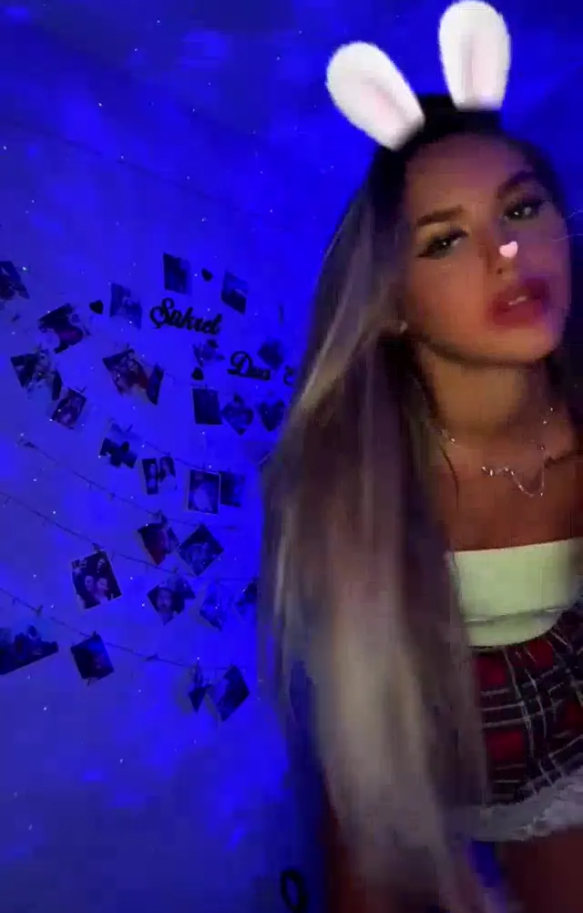 Tango Deniz — Tango Deniz ifşa Cool olmaya çalışan hatunun yayını · sahne 1