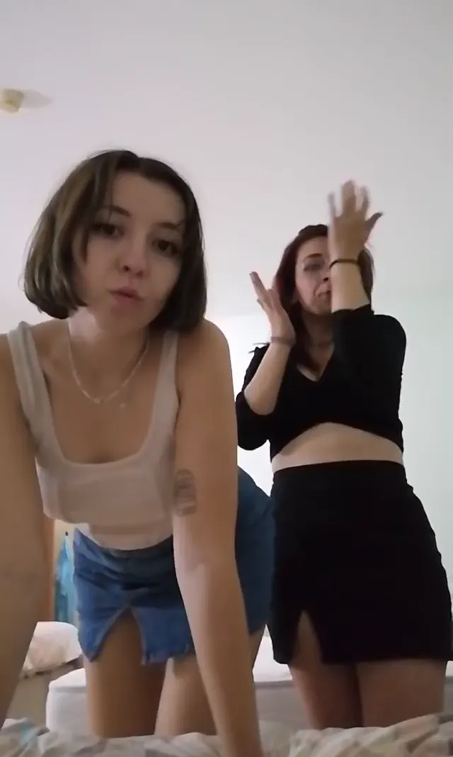Tango Güneş Cambazoğlu ifşa yayın videosu — Canlı Yayınlar · sahne 3