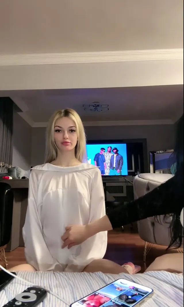 Tango Hande — Tango Hande — Türk ifşa · sahne 1