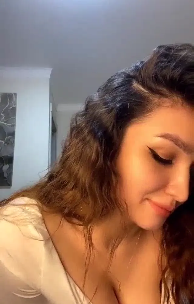 Tango Leylaa ifşa Sağlam hatundan yayın seyret — Bedava Porno · sahne 3