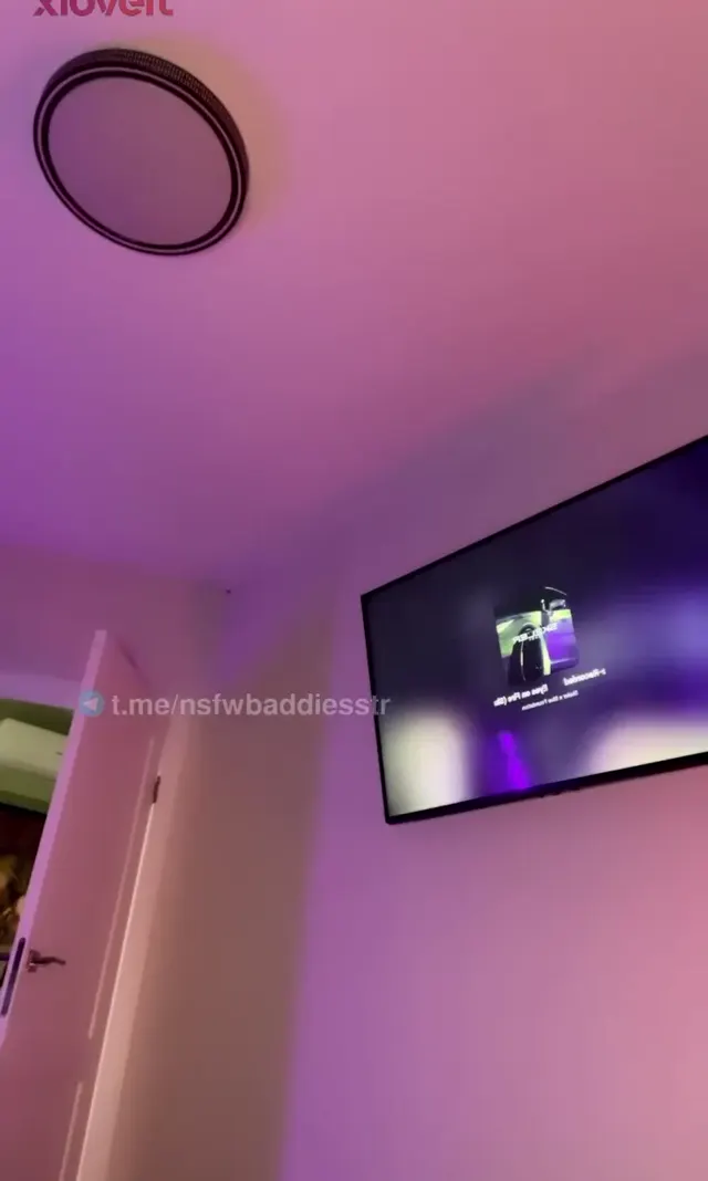 Tango Lotus ifşa 2 seksi çıtırın yayın videosu — Canlı Yayınlar · sahne 2