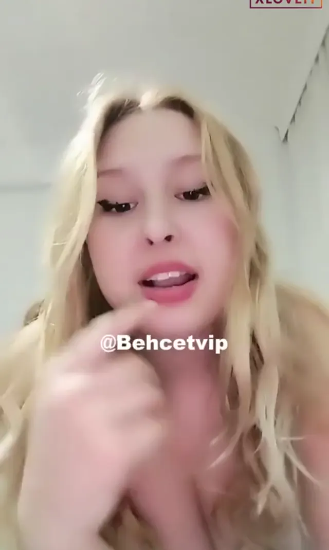 Tango Sera ifşa Sarı kızdan meme amcık show — Tango Sera — Canlı Yayınlar · sahne 2