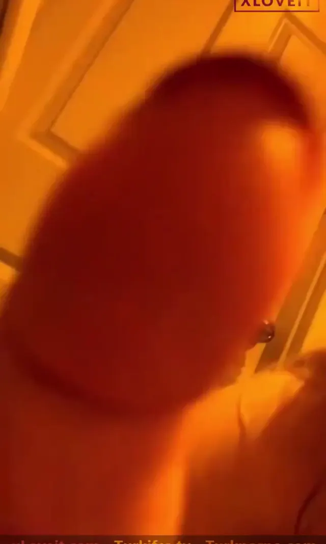 Banyoda Sex Yaprak Toprak canlı yayında verdi — Yaprak Toprak — Amatör Porno · sahne 3