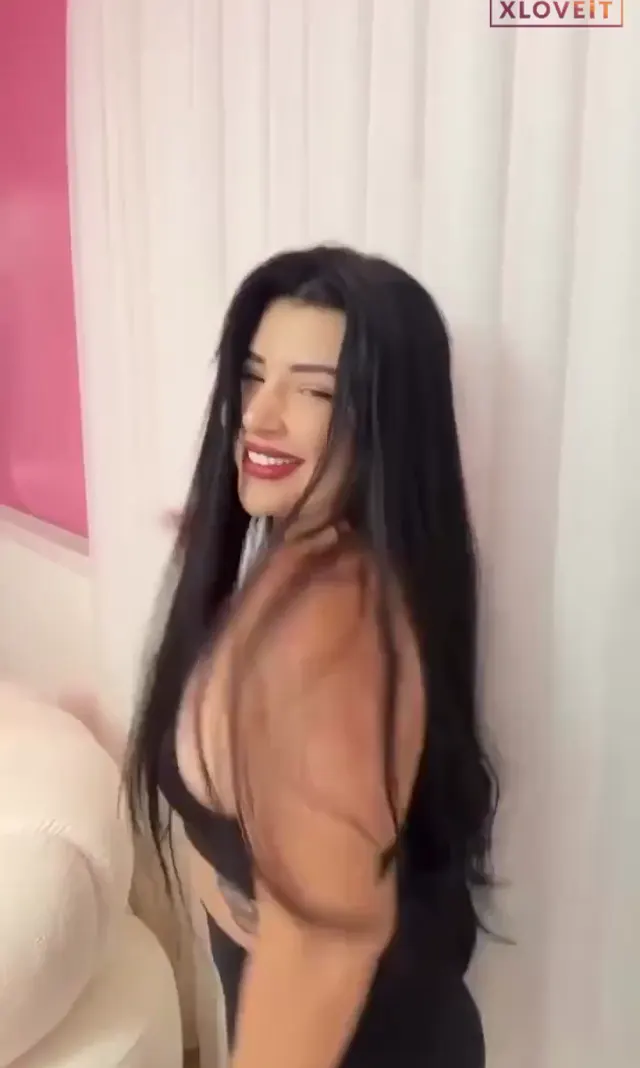 Gözde Akgün — Tiktok Gözde Akgün ifşa karışık videoları · sahne 1