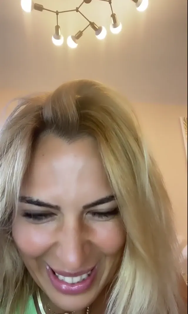 Tugçe Ekim — Türk ifşa · sahne 2