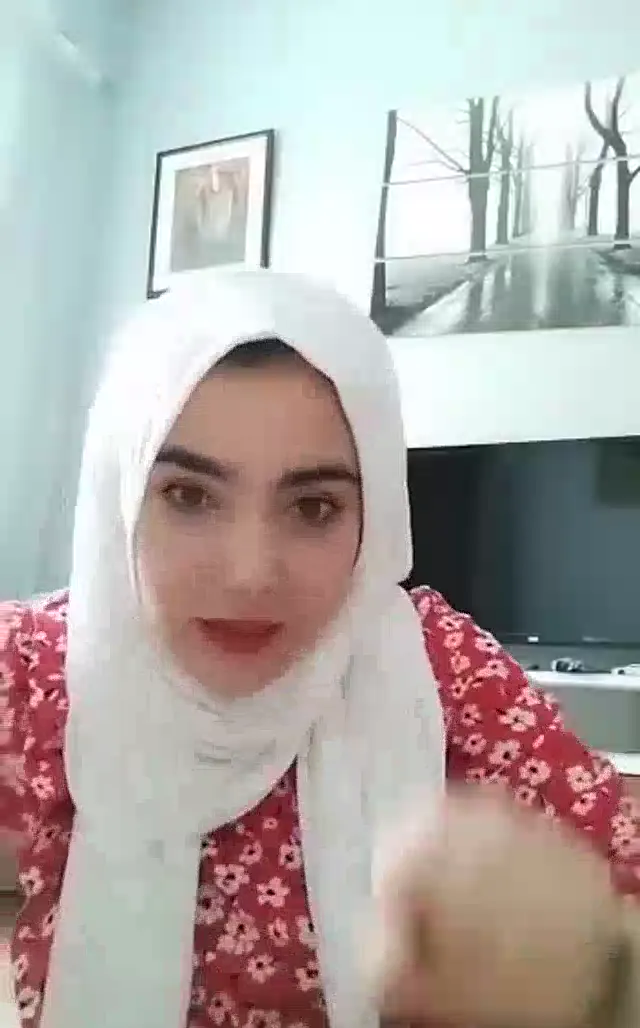 Türbanlı Öğretmen — Türbanlı Öğretmen ifşa Tango ilk yayınlarından birisi · sahne 1