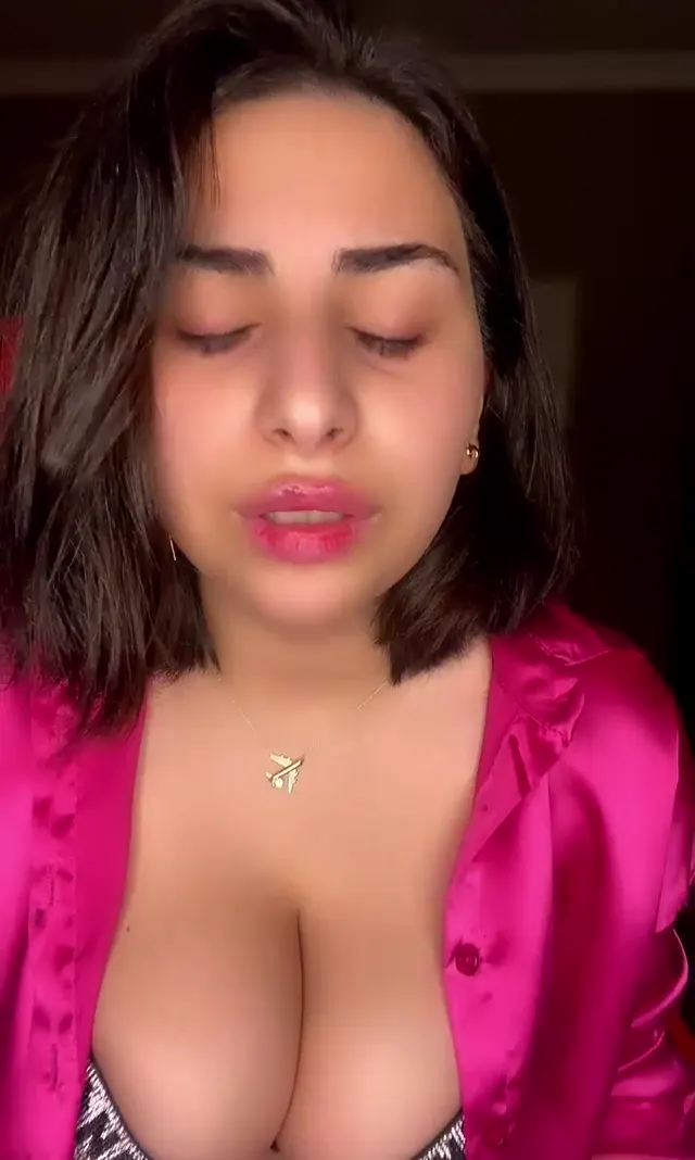 Tango Vera ifşa nude yayın seyret — Tango Vera — Canlı Yayınlar · sahne 3