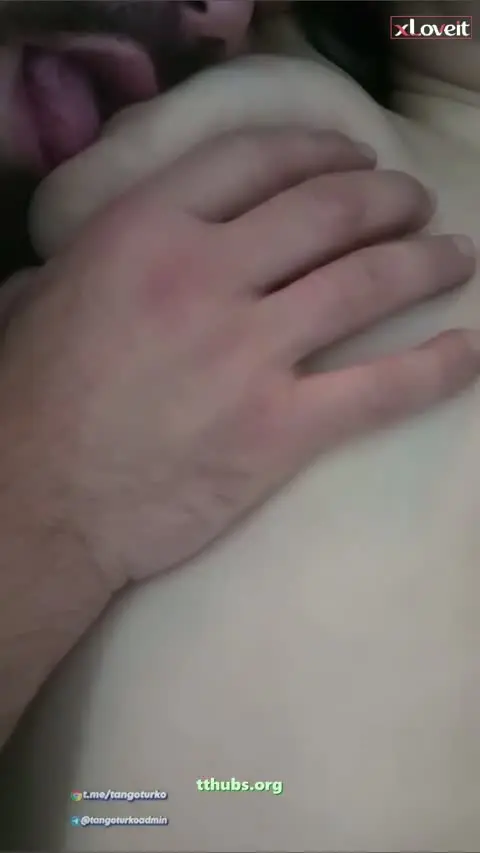 Canlı Seks Dilek Yarrağı Yalayıp Altına Yattı